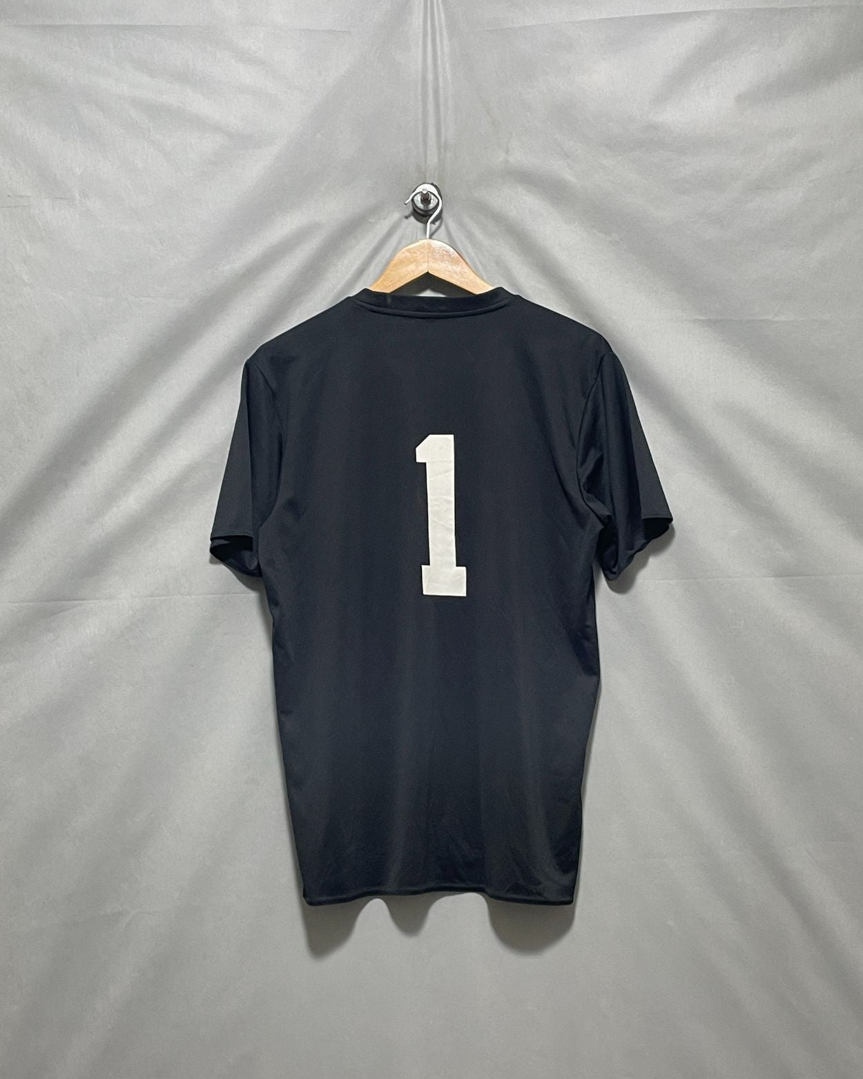 Adidas Black Sport T Shirt  For Men L