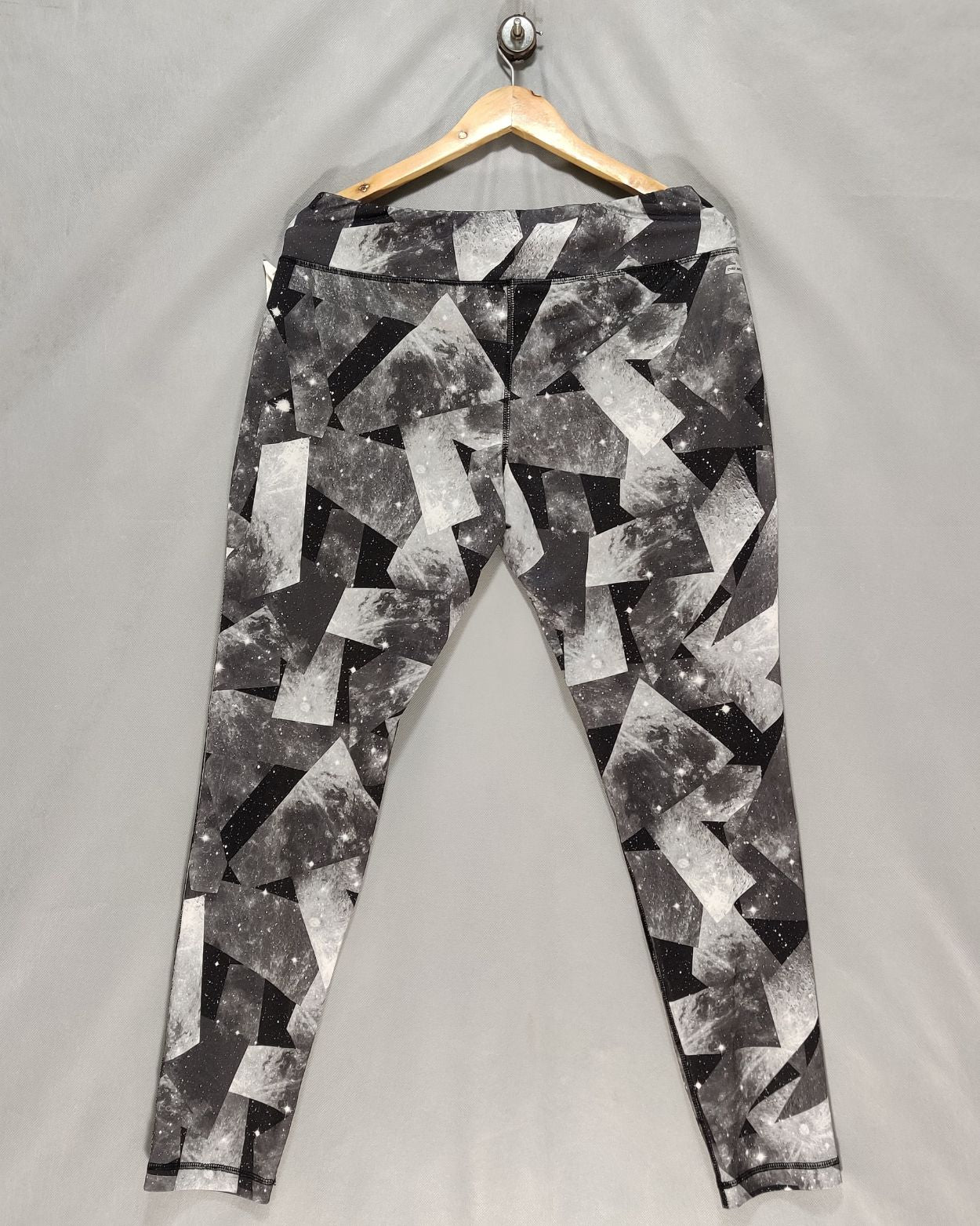 Danskin Gray Sport Tights For Women L