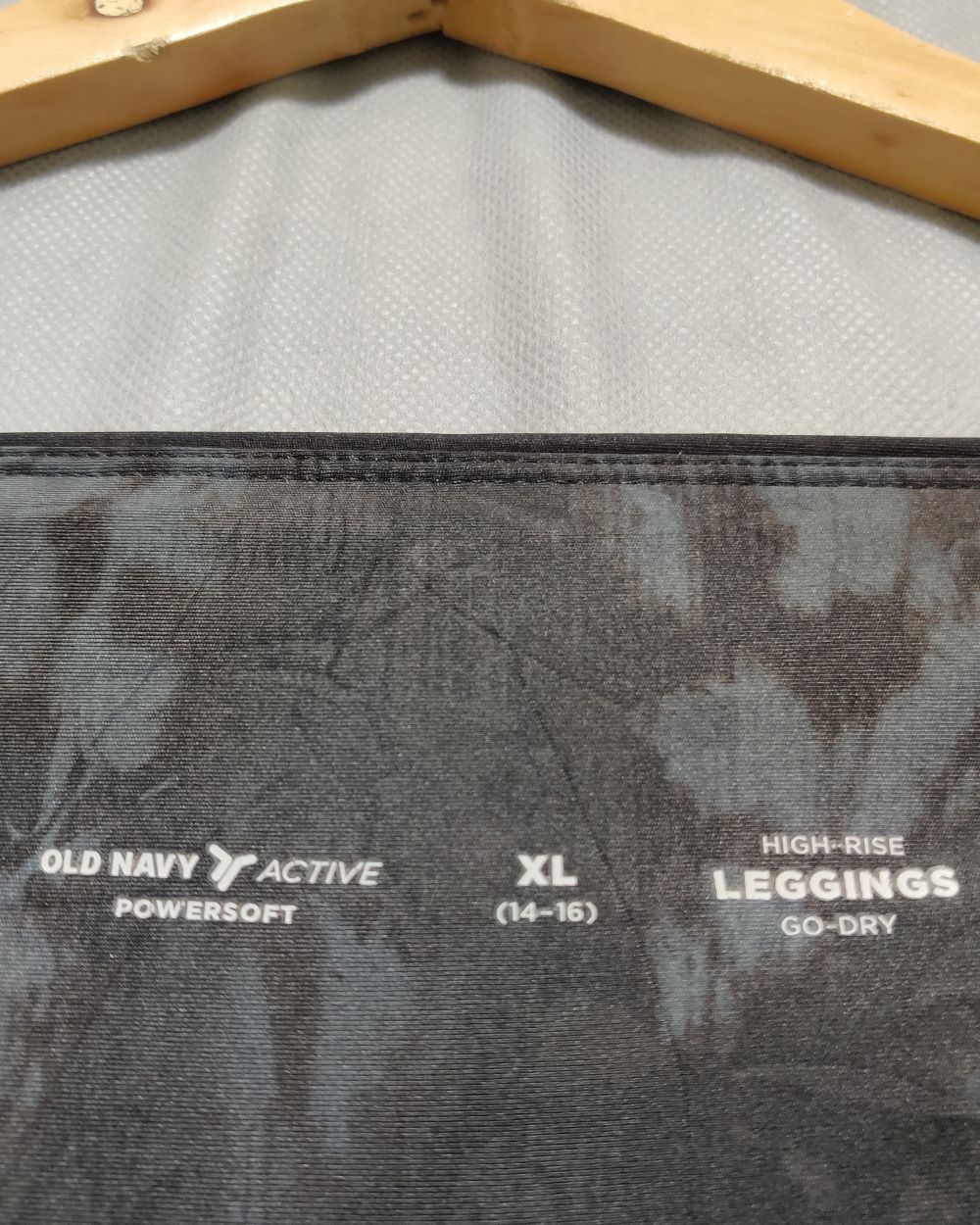 Old Navy Black Sport Tights For Girl 16 Years