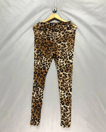 Fashion Nova Black Sport Gym tights For Women M