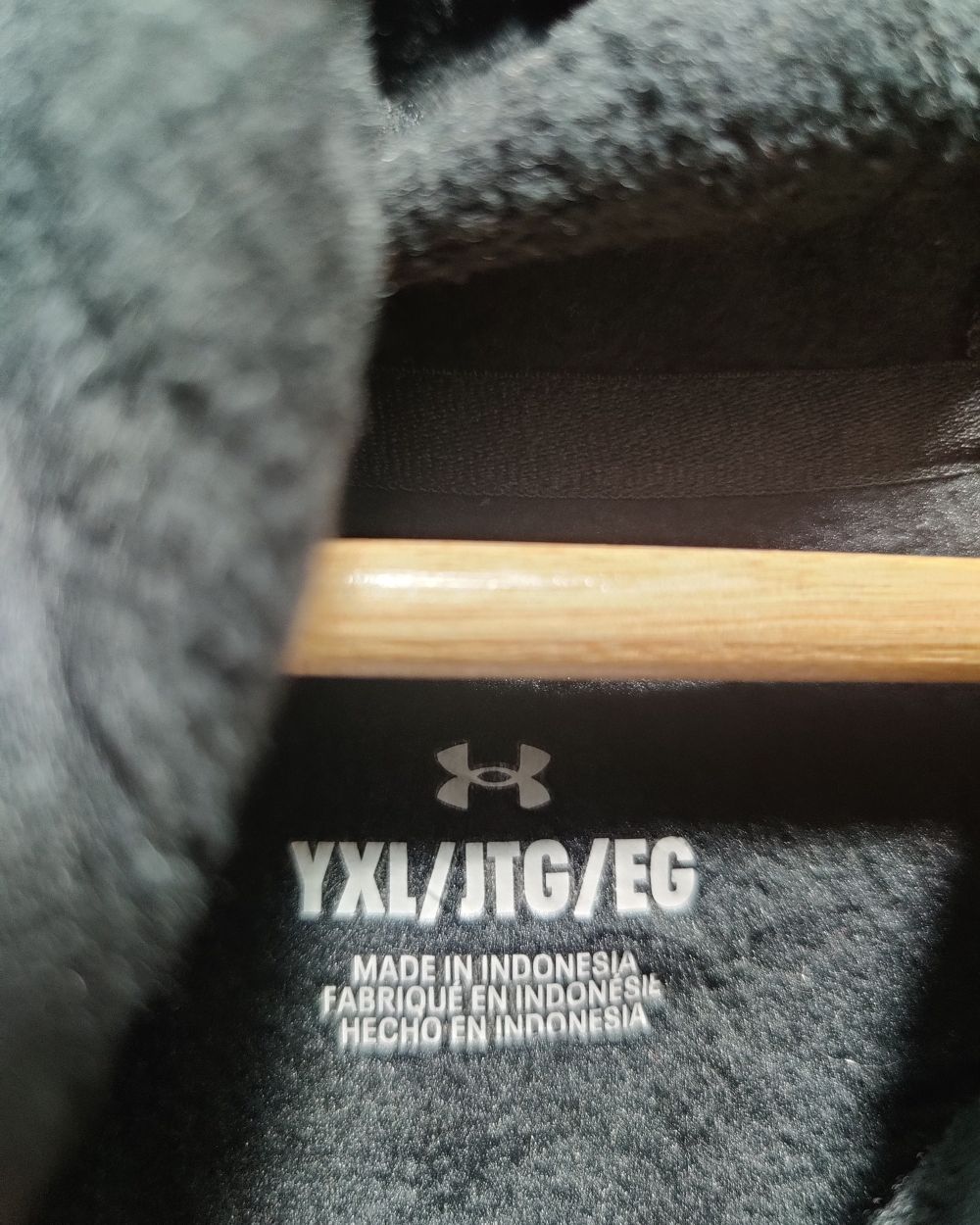 Under Armour Black Hoodie For Women XL