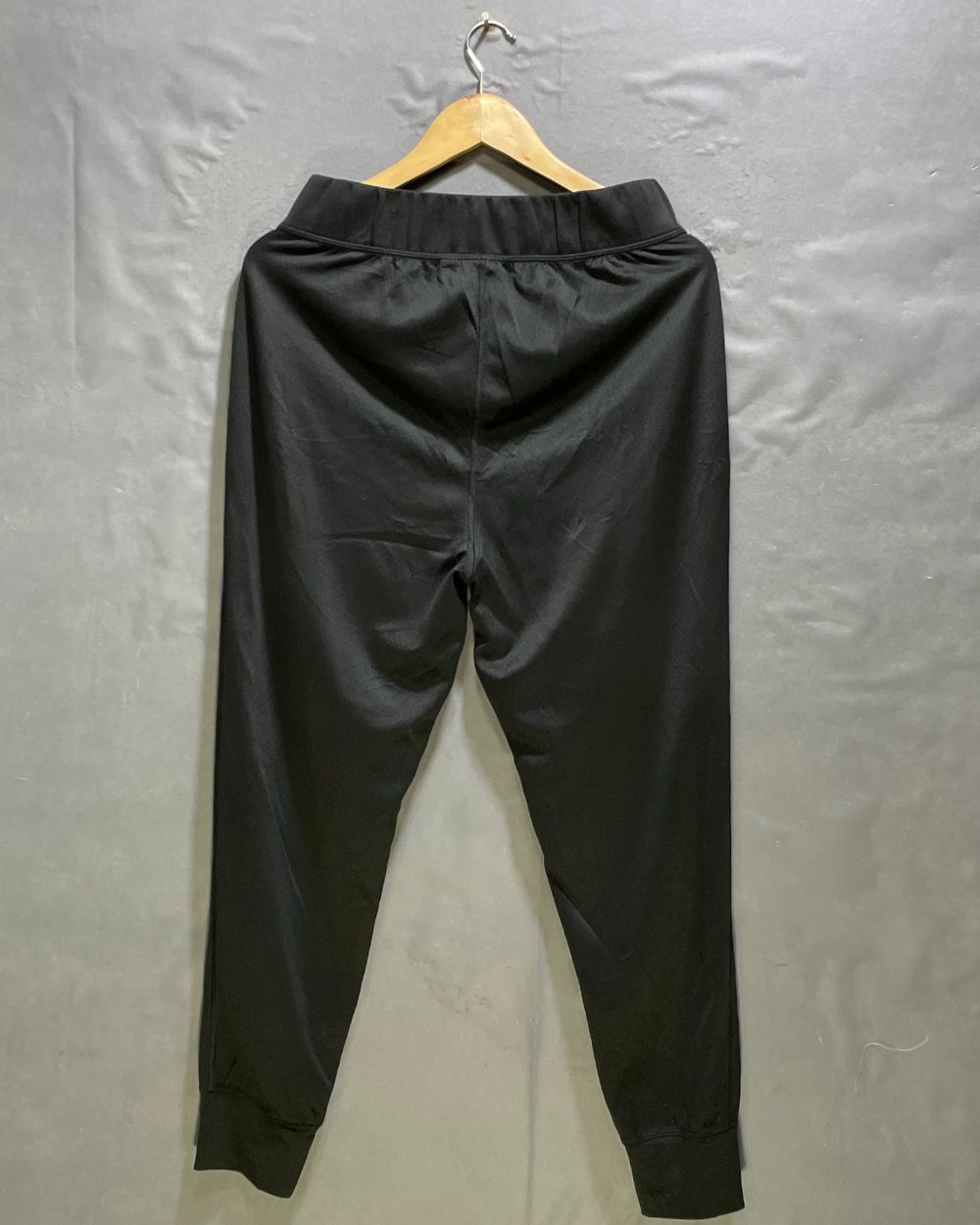 Puma Black Sport Trouser For Women L | ThriftHub.pk