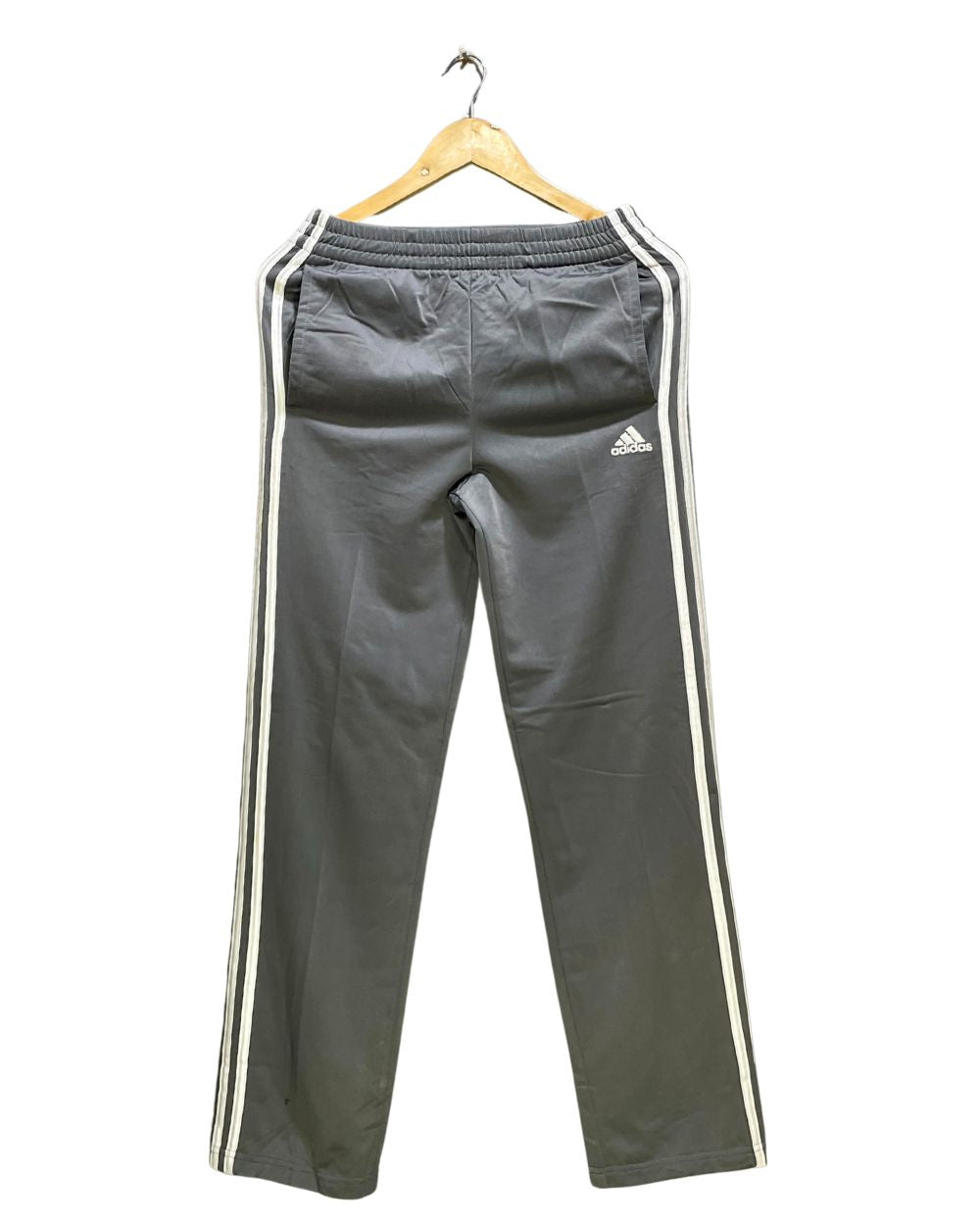 Adidas Gray Sport Trouser For Women 16 Years | ThriftHub.pk