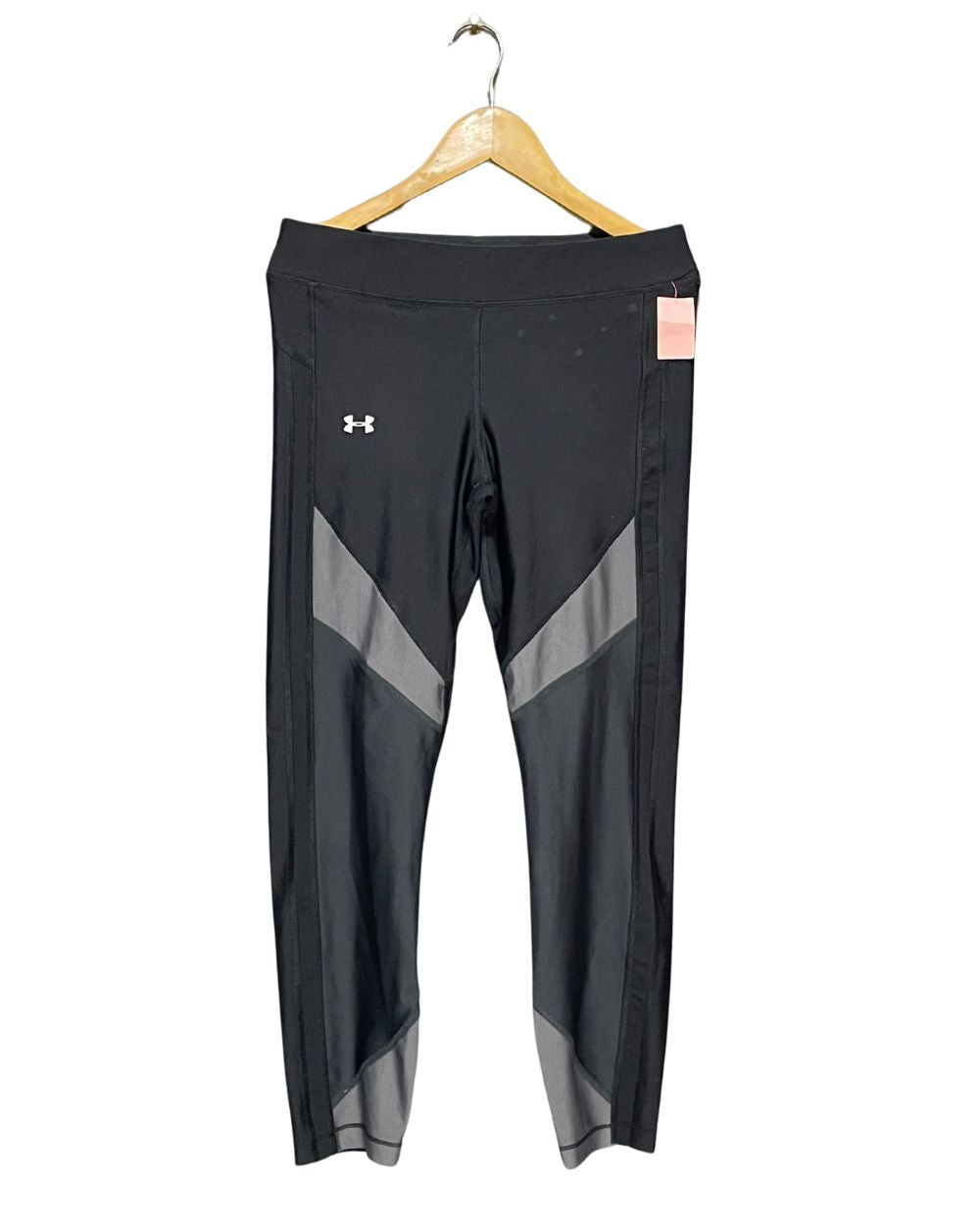 Under Armour Black Sport Gym Tights For Girls Medium | ThriftHub.pk